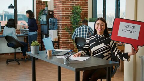 Từ Vựng IELTS Chủ Đề Work & Employment – Công Việc Và Nghề Nghiệp