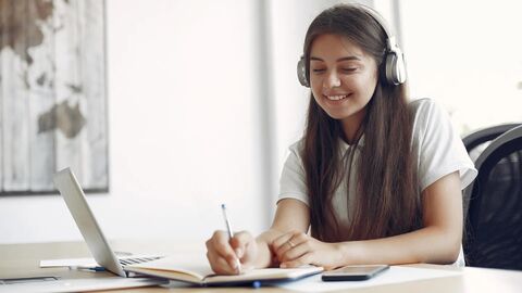10 lỗi phổ biến trong IELTS Listening và cách tránh chúng