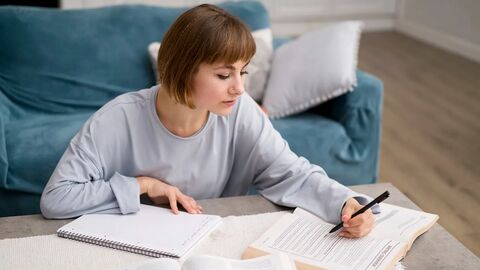 Tăng tốc độ đọc tiếng Anh mà vẫn hiểu sâu: Bí quyết luyện mỗi ngày