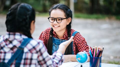 IELTS Cue Card là gì? Hướng dẫn Speaking Part 2 từ A–Z kèm bài mẫu Band 7.5