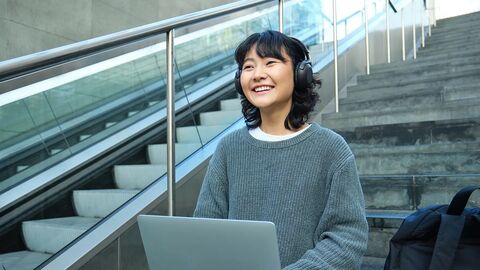 Cấu trúc bài thi IELTS và cách mỗi kỹ năng được kiểm tra chi tiết