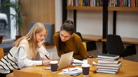 Past Simple, Present Perfect và cách tránh nhầm lẫn trong IELTS Writing