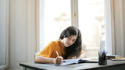 Checklist tự sửa bài trước khi nộp trong IELTS Writing Task 2