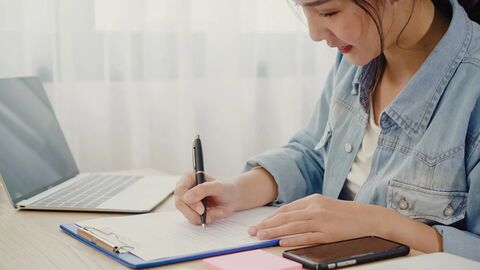 Matching Headings trong IELTS Reading: Bắt đúng ý chính, không sa chi tiết