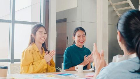 Paraphrase Ideas trong IELTS Writing: Cách phát triển và diễn đạt ý tưởng sâu sắc, tránh lặp ý