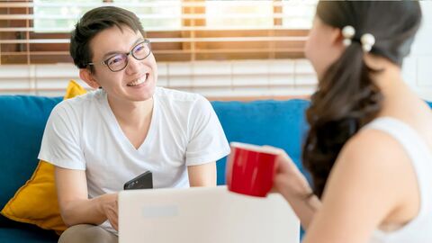 Paraphrase Questions trong IELTS Speaking: Kỹ thuật trả lời tự nhiên, tăng fluency và ghi điểm với giám khảo