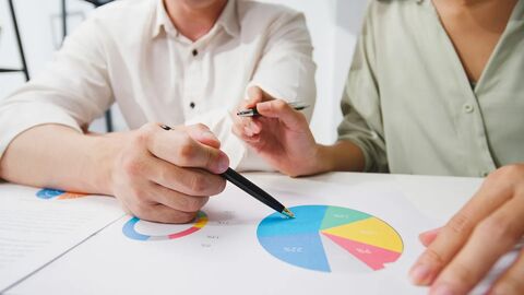 Numbers & Percentages trong IELTS Writing Task 1: Cách diễn đạt số liệu tự nhiên và chính xác