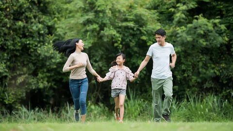 Family trong IELTS Speaking Part 1: Cách trả lời tự nhiên và tạo kết nối với examiner