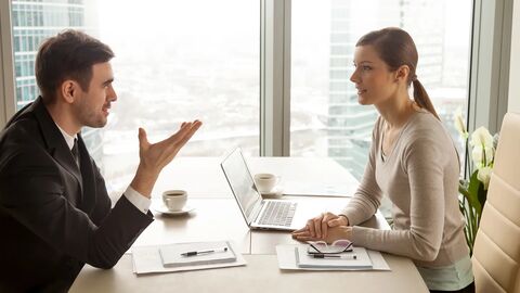 Nghệ thuật sử dụng ngữ pháp linh hoạt trong bài thi IELTS Speaking Part 1